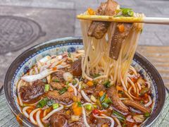 -牛师傅牛肉面(尚隆路店)