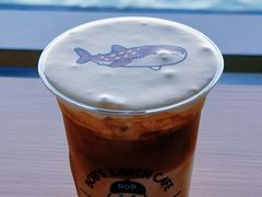 -抱抱地球咖啡馆(国家海洋博物馆店)