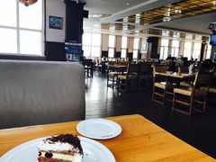 -LENBACH兰巴赫西餐啤酒坊(大连星海广场店)