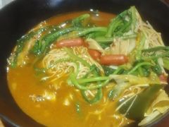 -万记麻辣烫国展总店