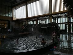 -嘉佑温泉水世界