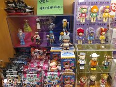 -西西弗书店&矢量咖啡(凯德晶萃广场店)