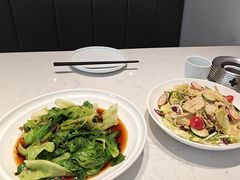 -峨嵋小镇·川菜(勒泰中心店)
