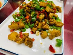 -衢州人家私房菜(中沙金座店)