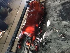 -黄记四更烤乳猪店