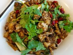 香辣牛蛙-石头咕(葵蓬店)