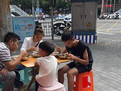 -老五鸡丝豆花面粉(瑞金北路68号院店)