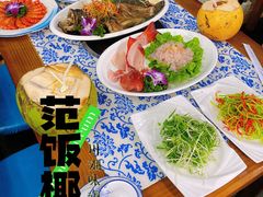 -范饭椰林川湘味海鲜·椰子鸡(三亚湾椰梦长廊店)