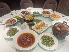 -食为先庐畔渔歌(合作化路店)