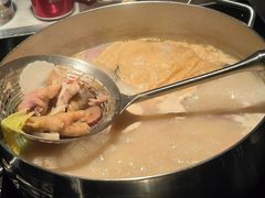 -尚尚仙·酸汤猪手·猪肚鸡火锅(华联万柳购物中心店)