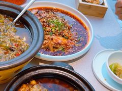 -有红鸡毛店·川菜(建设路店)