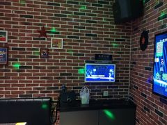 -冰城小镇音乐串吧·聚会餐厅(百子湾店)