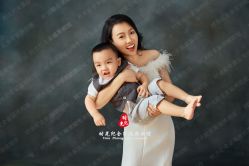 -时光纪亲子全家福照相馆(静安店母女写真父母纪念照)