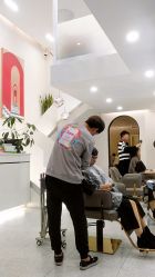 点击看大图 大厅-上禾 HAIR SALON