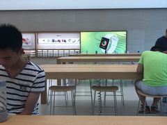 -Apple零售店(玄武湖店)