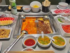 -海底捞火锅(中州万达店)