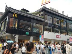 -东门小吃街