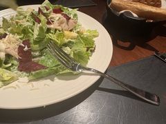 -恰餐厅及酒吧 CHAR Bar & Grill (北京丽都皇冠假日店)