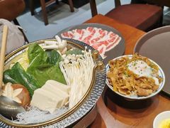 -8PINTS八品脱·日料·烧鸟·精酿小酒馆(莘庄店)