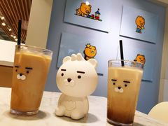 -KAKAO FRIENDS(弘大店)