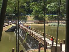 -梅岭月亮湾山体公园