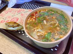 -忆秦时(银泰in77店)