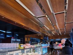 面包甜点陈列柜-贵阳高新惠诚食品有限公司