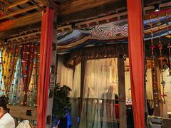 -老牌坊云南鱼豆花火锅(爱建店)