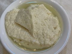河水豆花-渝君重庆火锅(嘉宾路店)