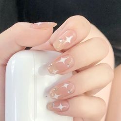 -悦指间美甲美睫