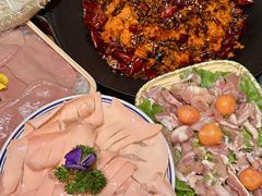 -旧街市鲜货老火锅(大光路店)