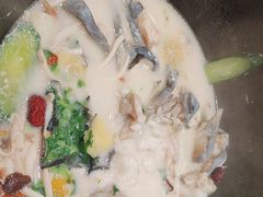-鲜潭蒸汽石锅鱼(五道口购物中心店)