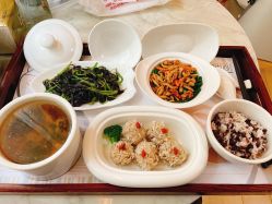 -莉泽月子中心(凯旋江景店)