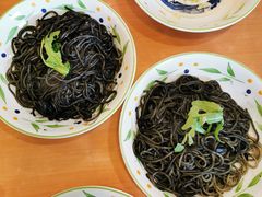 墨鱼汁捞意粉-萨莉亚意式餐厅(深圳北站店)