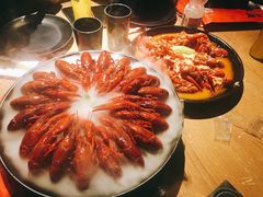 -沪小胖小龙虾(淮海中路旗舰店)