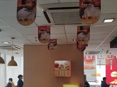 -麦当劳(伟城广场店)