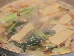 -七欣天香辣蟹火锅(南京建宁路大观天地店)