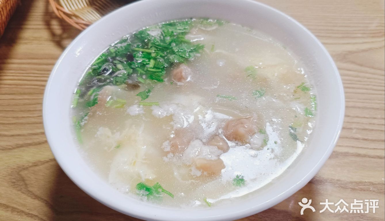 早上到北辰的精神儿工厂和跑友姐姐们约个日常训练