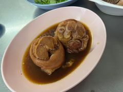 -Kha Mu Charoensang(Silom)