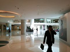 -香港ELEMENTS圆方