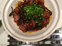 干豆角红烧肉煲-马仕玖煲·融合菜·酥不腻烤鸭(人大店)