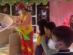 -水桶王国主题餐厅·聚会·生日派对·亲子活动·家庭套餐(亚龙湾希尔顿店)