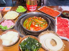 -黔有有贵州酸汤夺夺粉火锅(五味十字店)