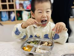 -红黄蓝成长中心(海淀上地店)