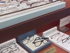 -吴良材眼镜(南翔印象城MEGA店)