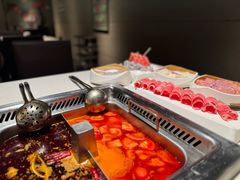 -海底捞火锅鲜切牛肉主题店(长寿路店)