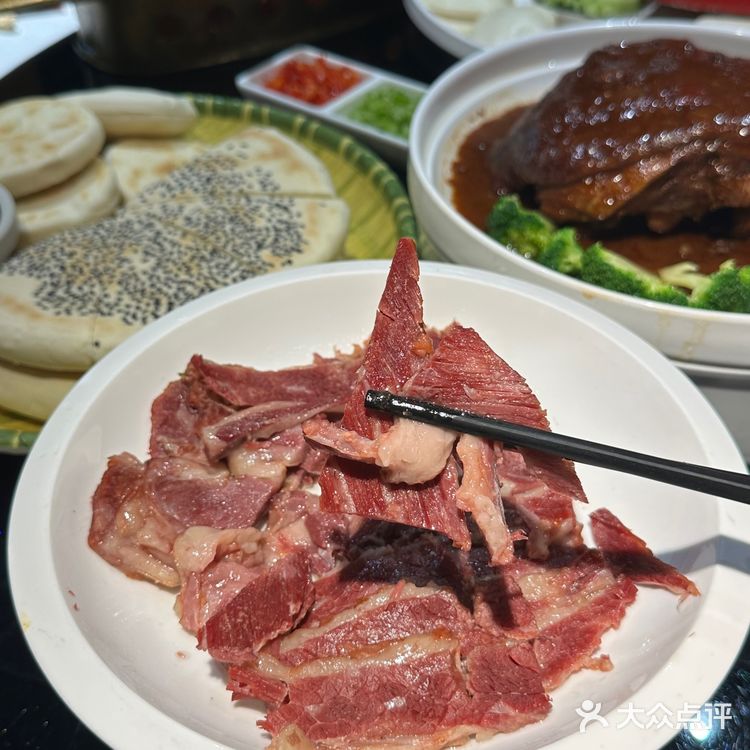 西安钟楼附近！超多人逛吃的宝藏地方
