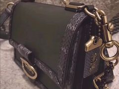 -COACH蔻驰(德基广场店)