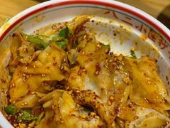 -八二小区抄手(龙湖上城天街店)