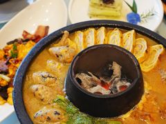 -彩云天云南餐厅
